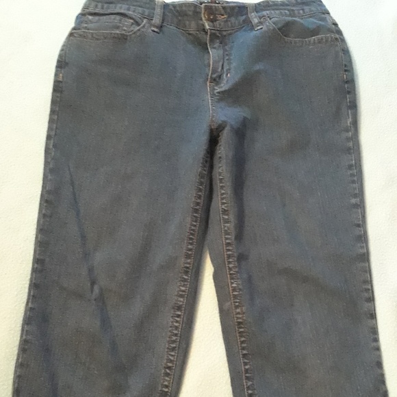 Axcess capris - Picture 1 of 4